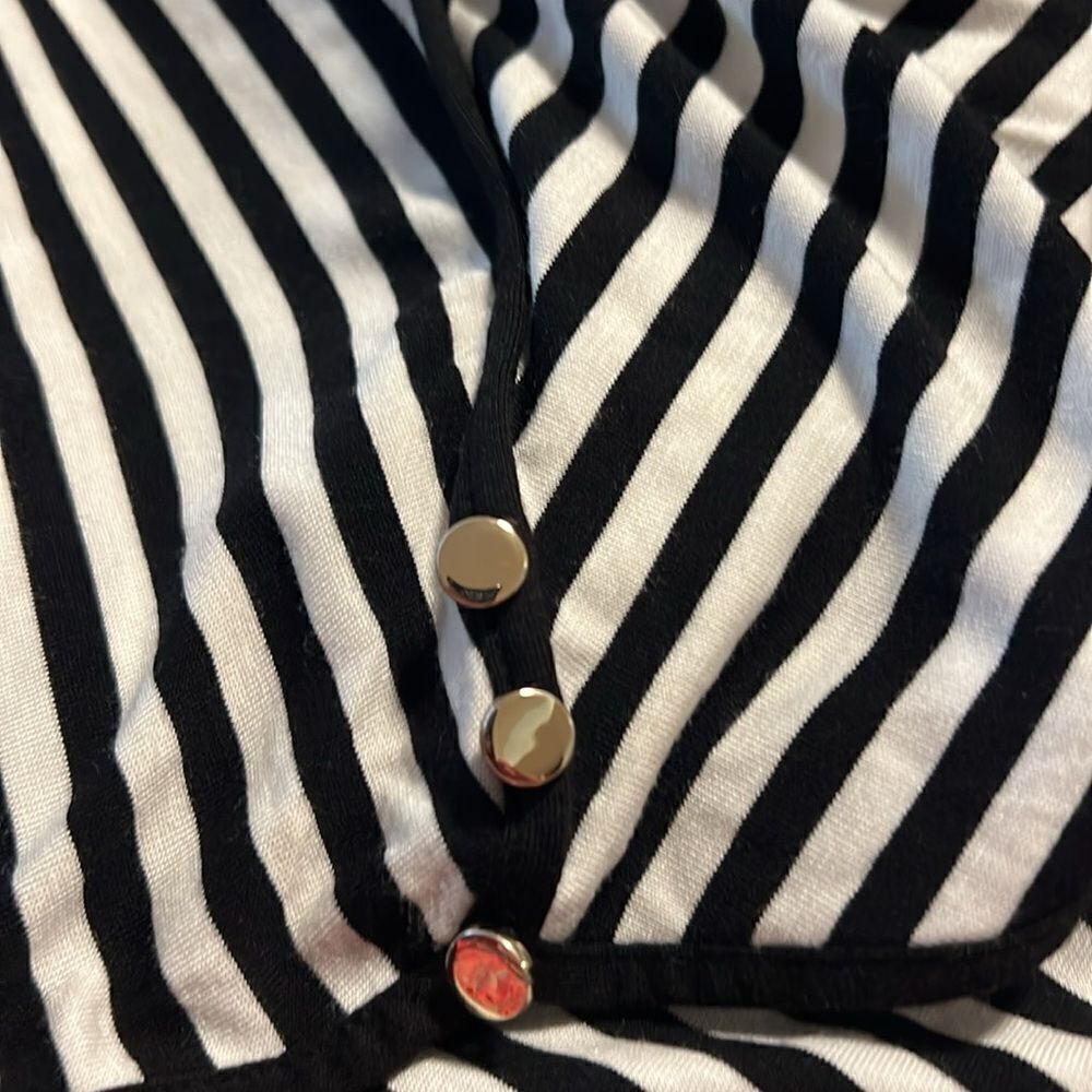 Calvin Klein Black and White Stripe Knit Dress. Size 6. Great Condition!! - Picture 6 of 12